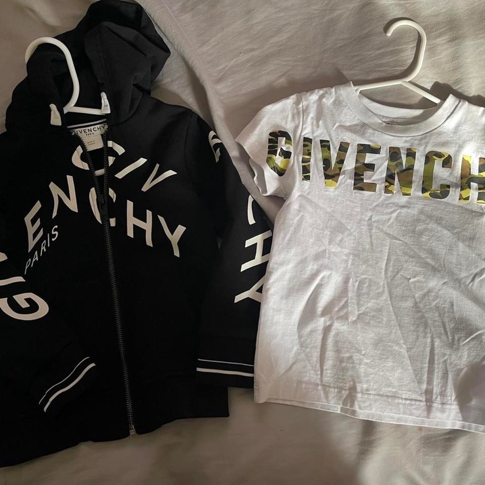 Givenchy Boy Sz4